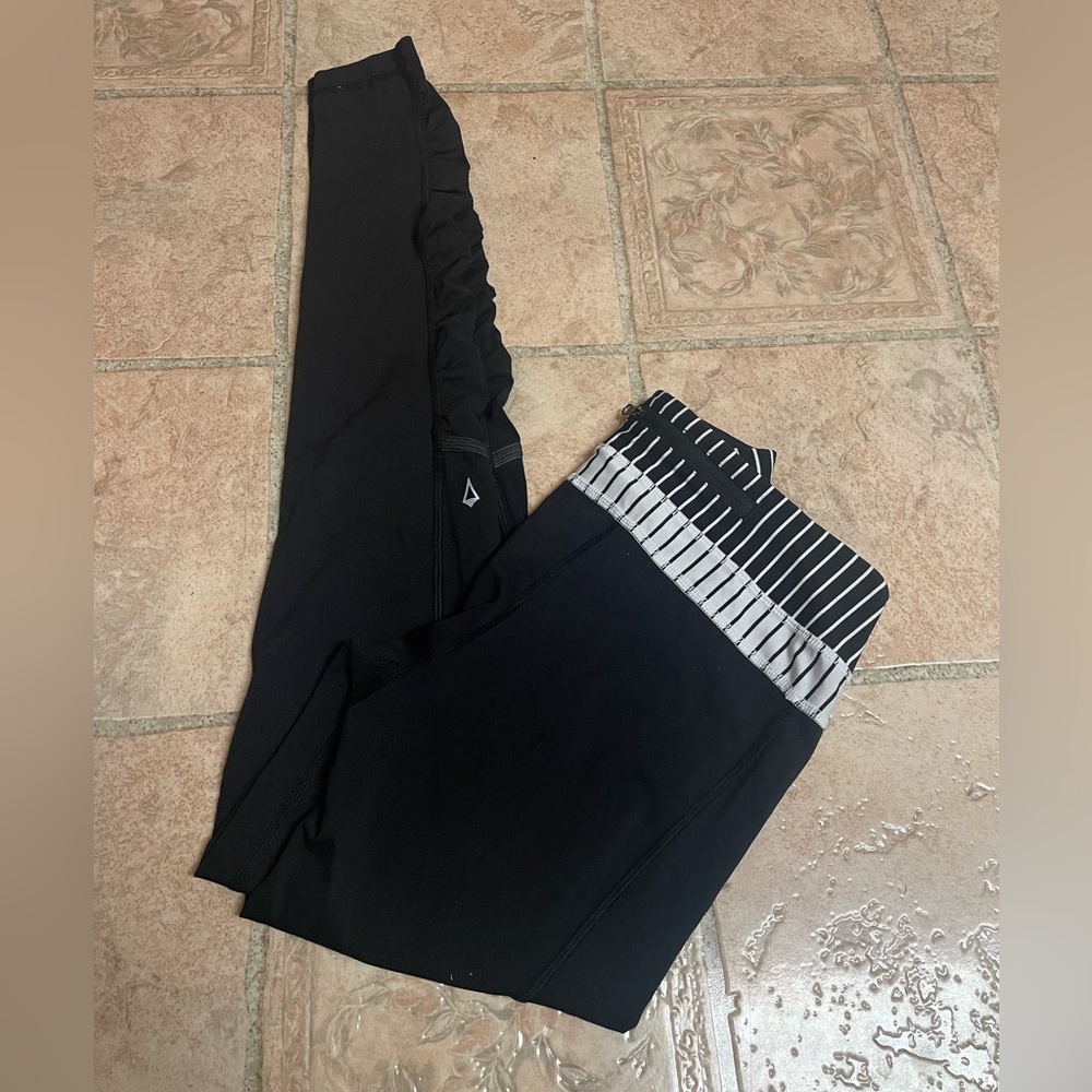 Ivivva leggings